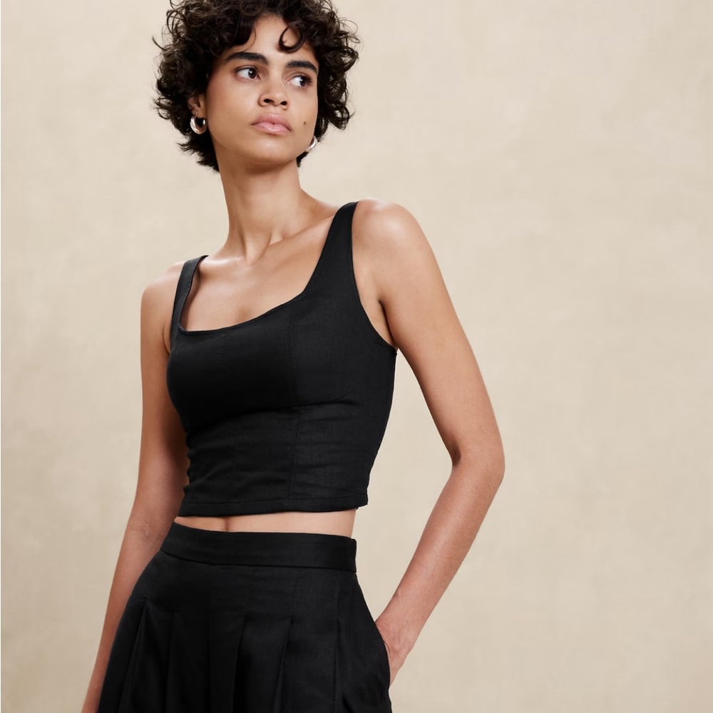Banana Republic Black Square Neck Crop Top